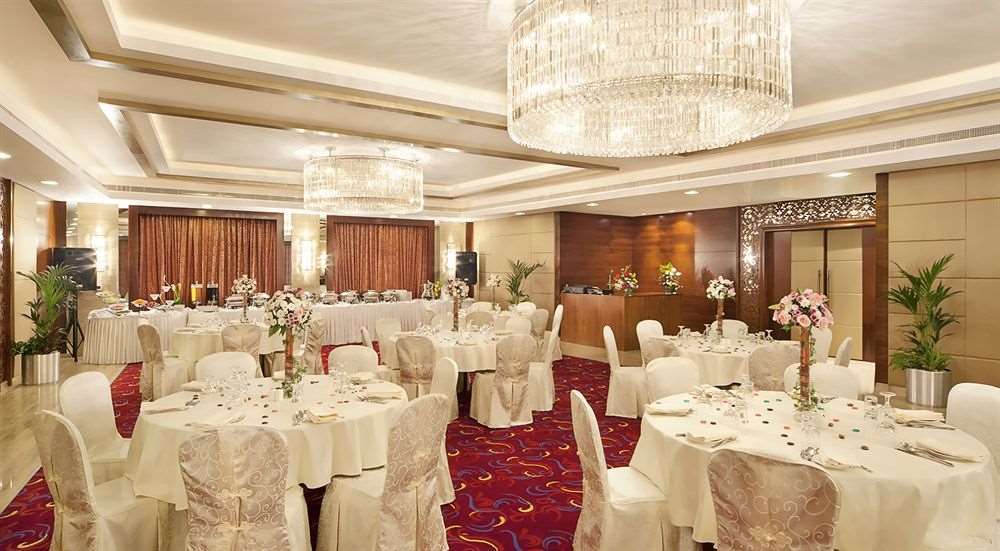 Landmark Grand Hotel Dubaï Restaurant photo